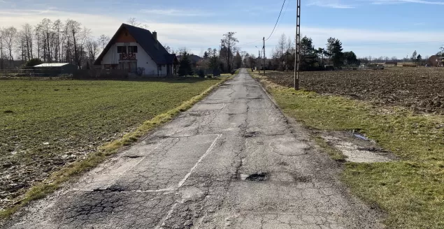 Ulica Zajęcza, dziury, droga
